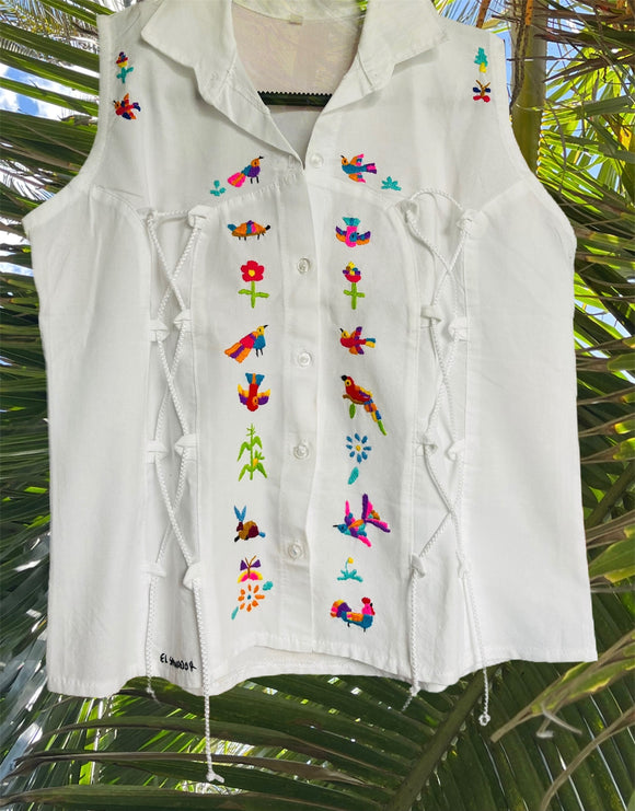 Size S Colorful Traditional Embroidered Top made in El Salvador-Blusa/Camisa hecha en El Salvador