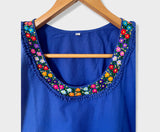 Size XL Traditional Embroidered Top made in El Salvador-Blusa/Camisa hecha en El Salvador